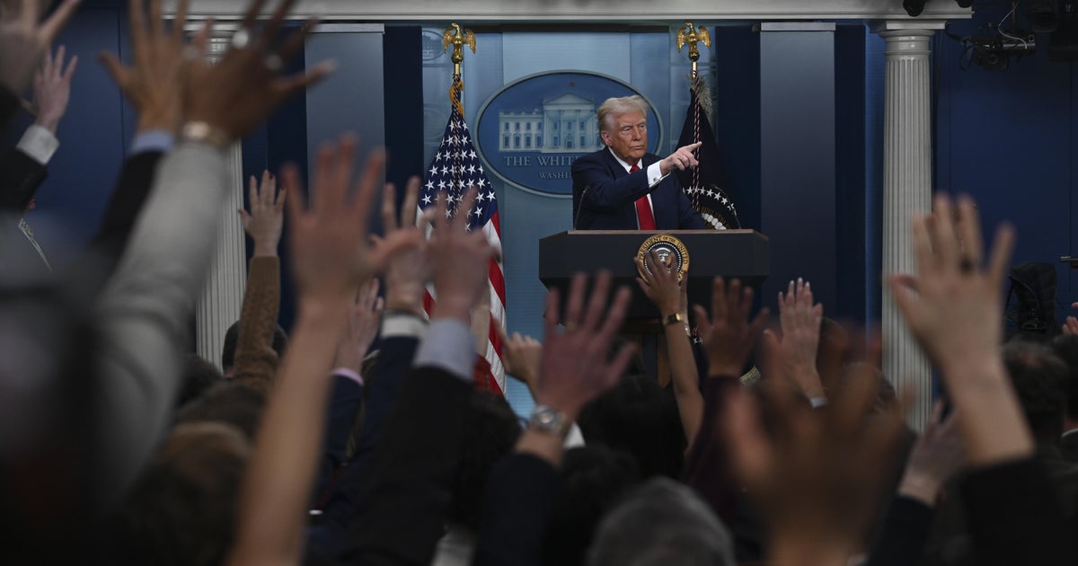 Trump, ölümcül bir uçak kazasından sonra Dei ve FAA'nın çeşitlilik politikalarını eleştirdi. İşte bildiklerimiz.