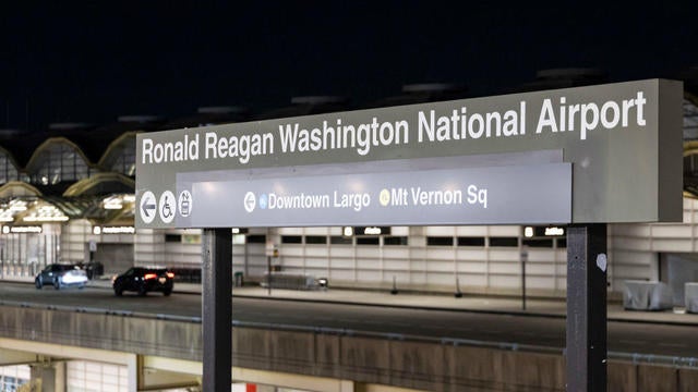 Night View Of Ronald Reagan Washington National Airport 