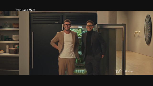 20250204-tue0129-super-bowl-ads-vo-ray-ban-meta-ft-chris-hem-frame-2351.jpg 