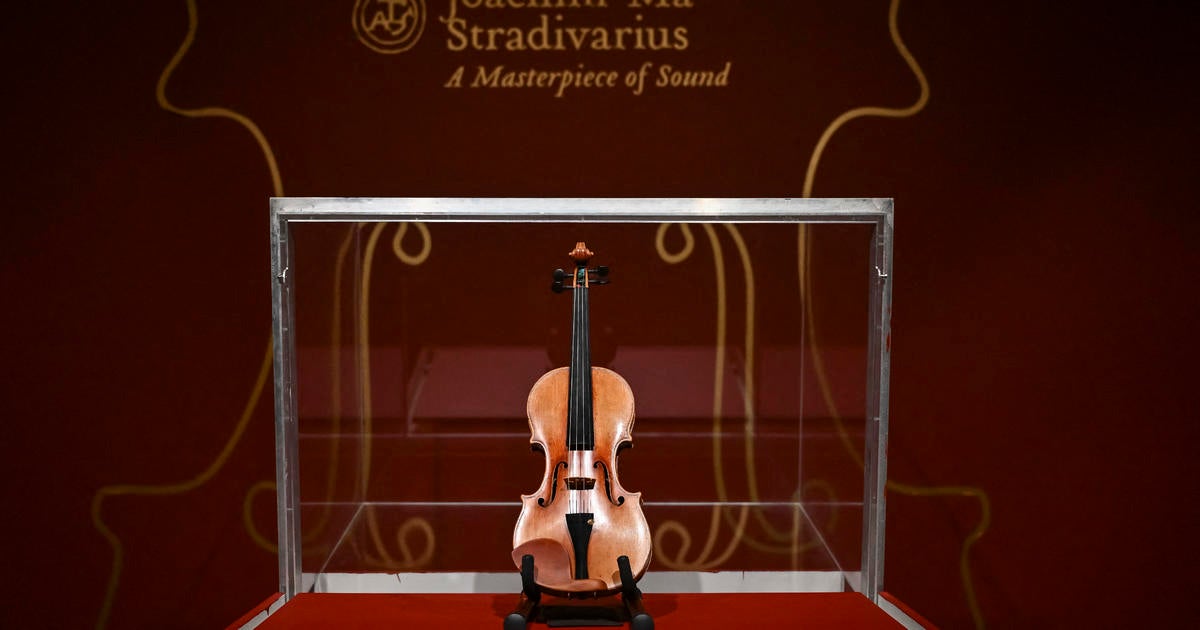 Stradivarius biola dari 1714 bisa mendapatkan harga tertinggi yang pernah ada untuk alat musik saat naik untuk dilelang