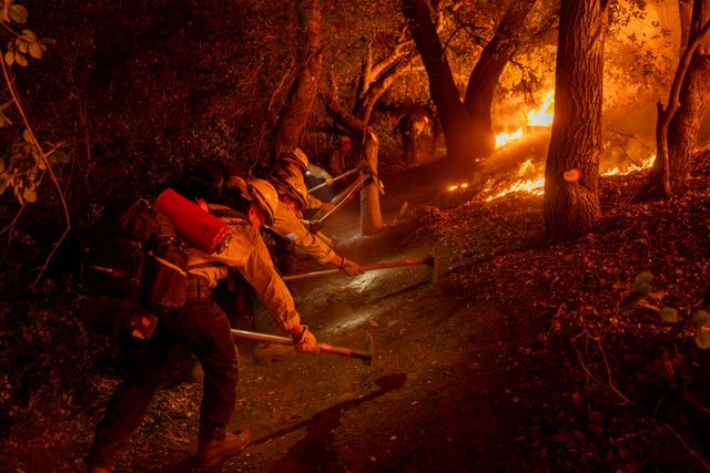 Rapidly Growing Hughes Fire North Of Los Angeles Forces Evacuations 