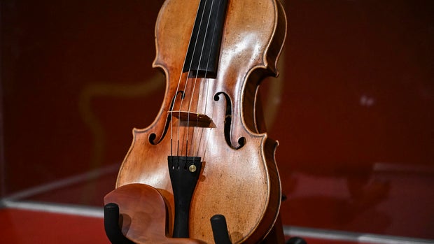Joachim-Ma Stradivarius violin 