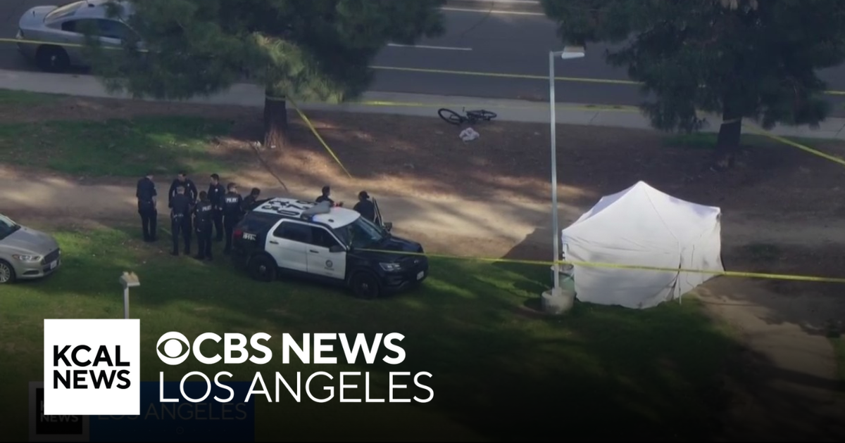 Shooting leaves one dead at North Hollywood park