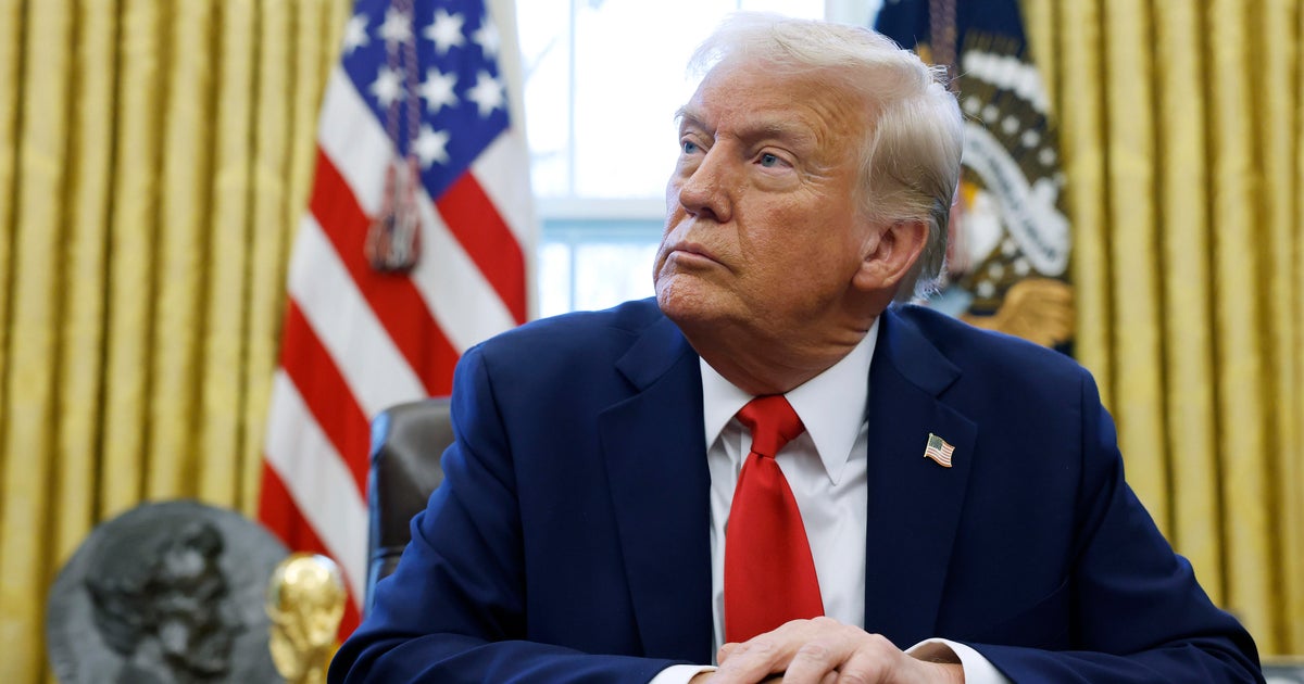 Trump, Güney Afrikalıların Avrupa kökenli mülteci yeniden yerleşimine öncelik vermemizi emrediyor