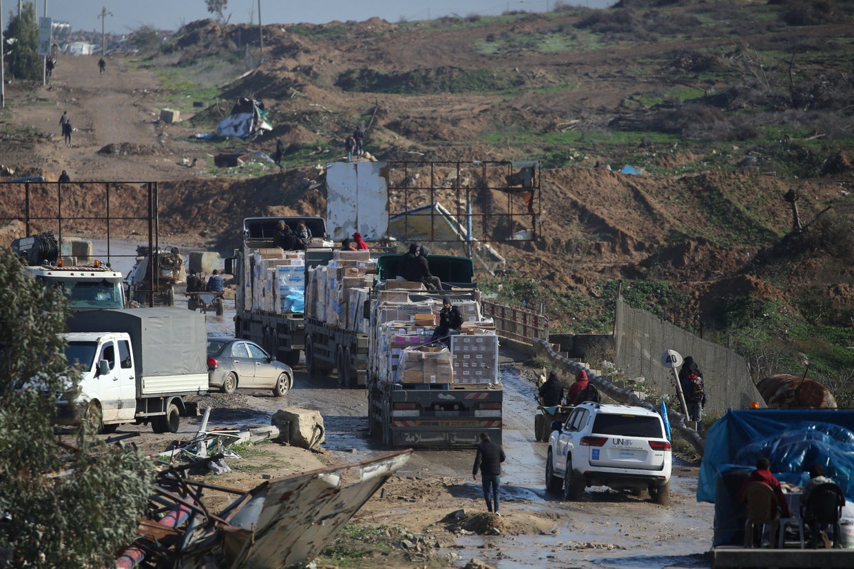 Hamas says it will adhere to Gaza ceasefire after threat to delay next ...