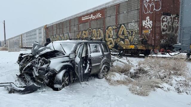 suv-stuck-on-tracks-struck-by-train-in-boulder-county.jpg 