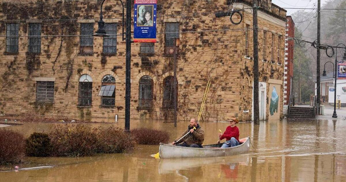 Rescue efforts underway in Kentucky after deadly storm