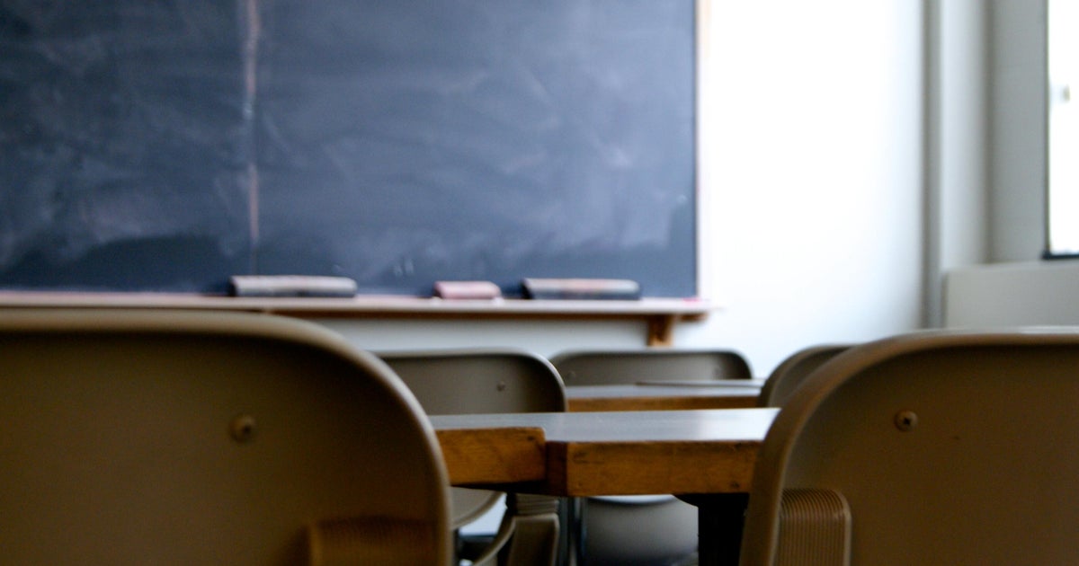 Florida Senate undoes late school start times law, leaving it up to local officials to decide when school days begin Florida Senate undoes late school start times law, leaving it up to local officials to decide when school days begin