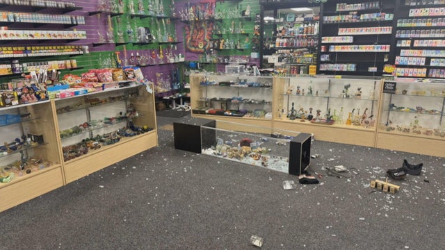 Colorado vape shop victim of repeated burglaries involving cars crashing  into building
