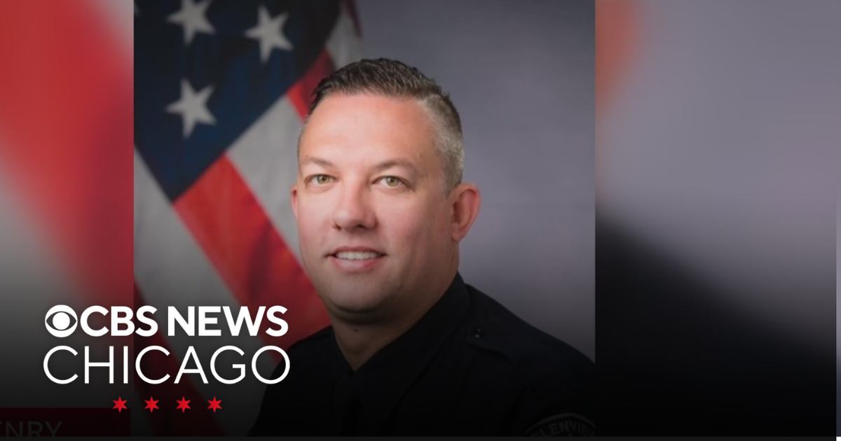 Man charged in crash that killed Glenview, Illinois police officer ...