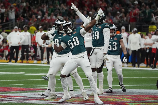 Jalyx Hunt opens up about Super Bowl fine that's sending Philadelphia  students on college tours - CBS Philadelphia