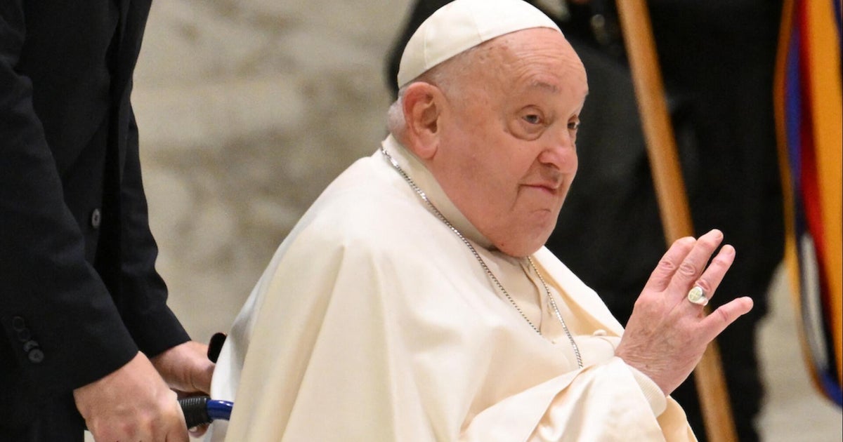 Latest news on Pope Francis' health after lung infection, kidney failure