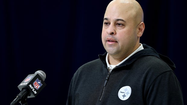 Steelers Extend GM Khan Amid Roster Overhaul