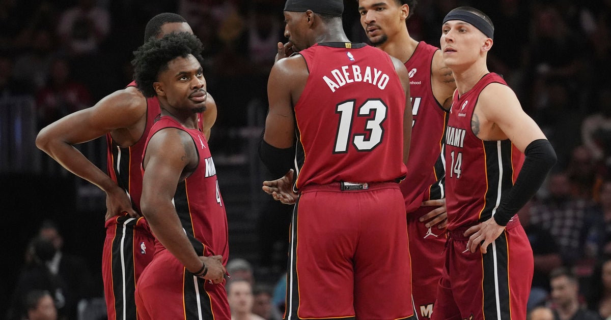 Heat hit 23 3s on the way to 131-109 win over Hawks Heat hit 23 3s on the way to 131-109 win over Hawks