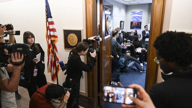 federal worker layoffs 