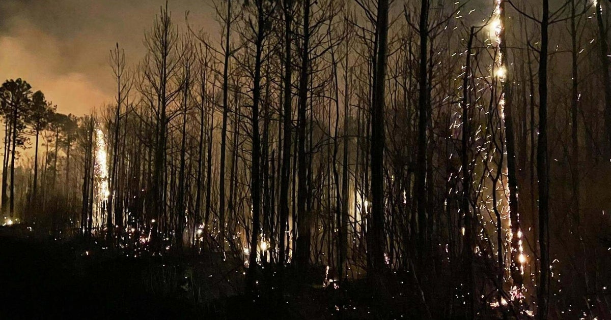 Wildfires rage in the Carolinas