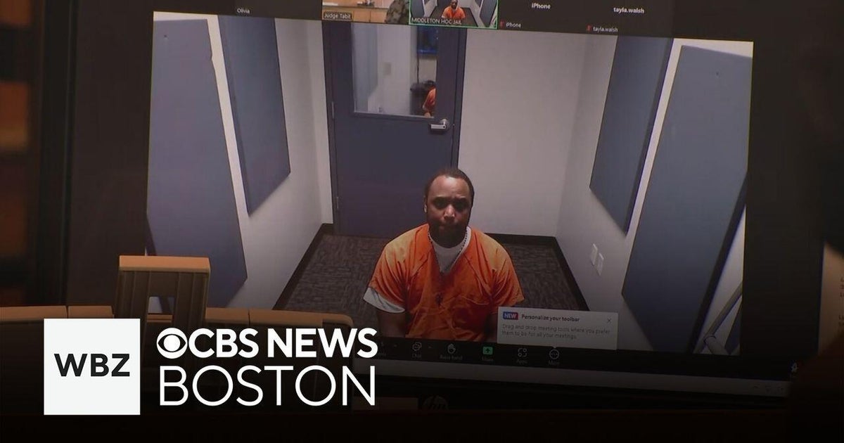 Man accused of killing Endicott police officer in crash was drunk, prosecutors say - CBS Boston
