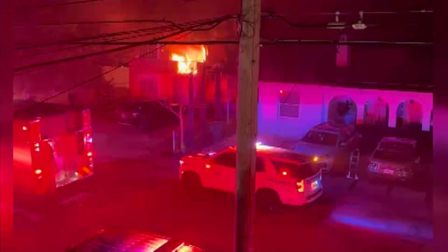 12-p-house-fire-with-pe-wforb5n7.jpg