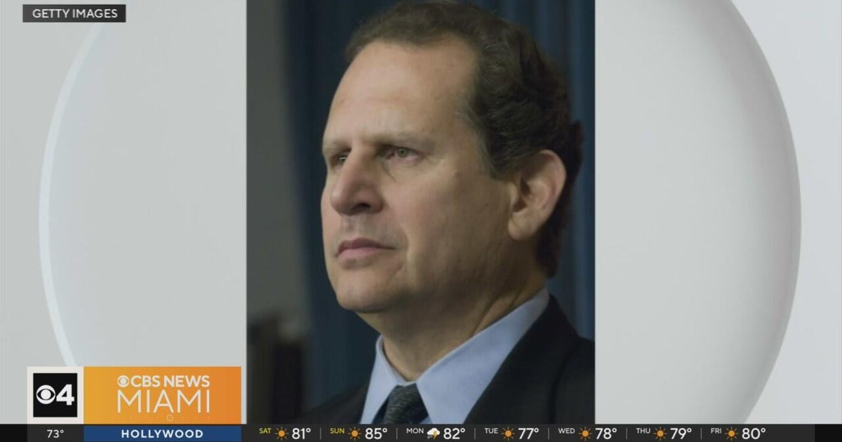 Miami Honors Former Congressman Lincoln Diaz-Balart at Memorial Mass