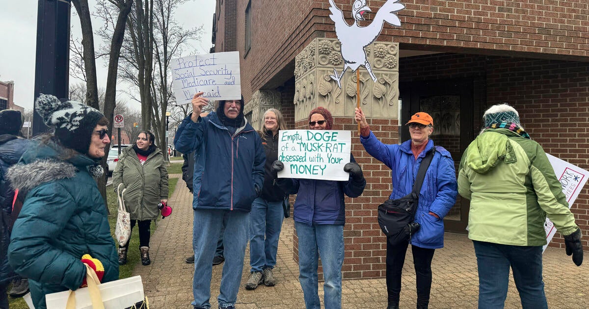 Governor Walz's Town Halls Highlight Political Tensions