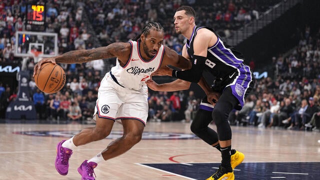 Sacramento Kings v Los Angeles Clippers 