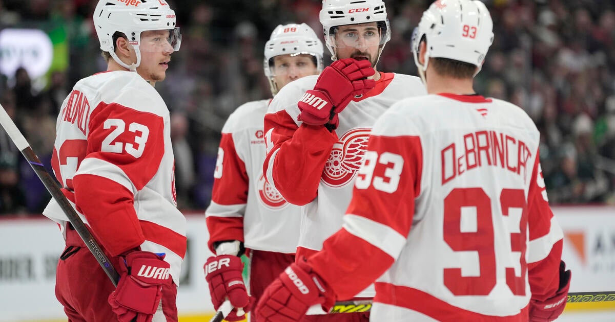 Red Wings Lose Sixth Straight, Fall 2-1 to Senators