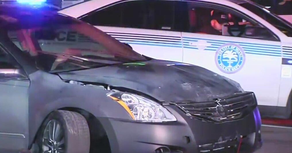 Miami police search for 2 women involved in hit-and-run - CBS Miami