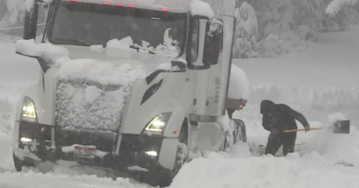 Sierra residents dig out after latest round of snow - CBS Sacramento