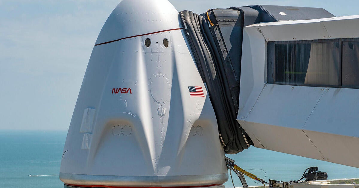 SpaceX set for second attempt to launch space station replacement crew