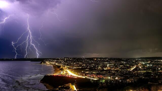 Severe Wet Weather Hits East Coast 