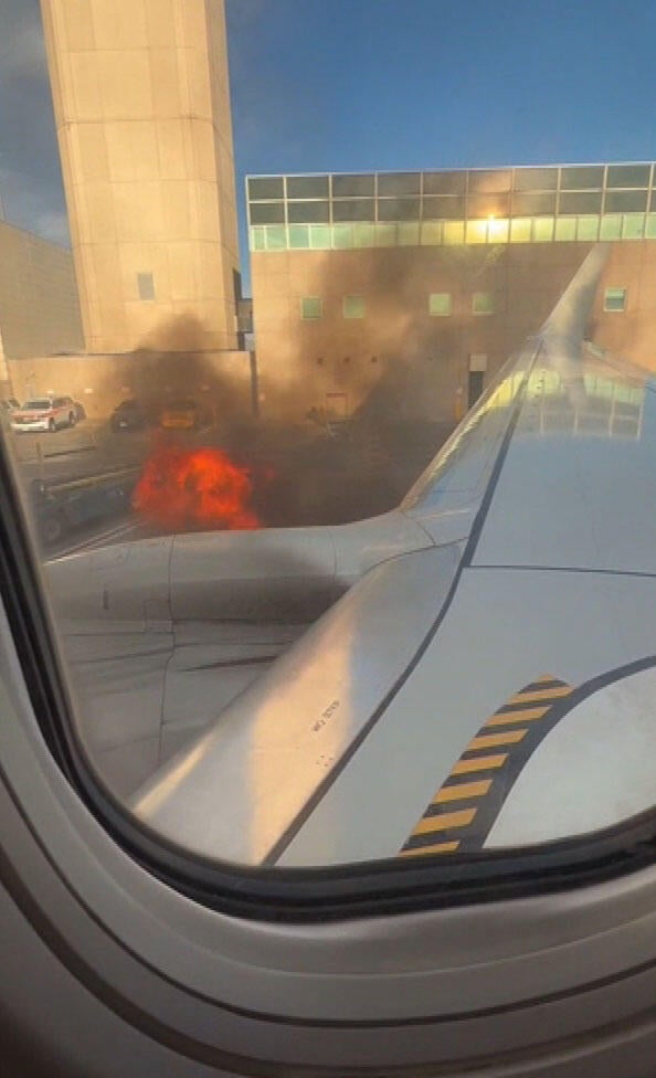 denver-plane-fire.jpg 