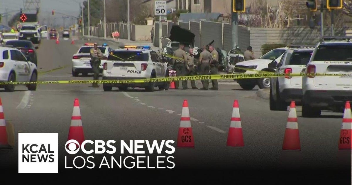 San Bernardino deputies investigate crash in Victorville - CBS Los Angeles