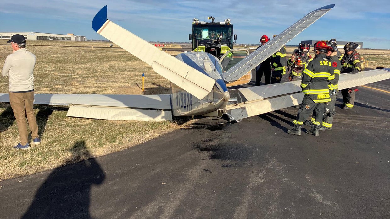 centennial-landing-gear-collapse-4-smfr-copy.jpg 