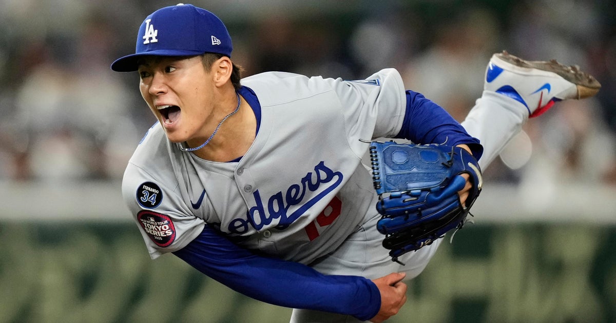 Yamamoto, Ohtani dazzle in Japan faceoff, Dodgers beat Cubs 4-1 in season  opener - CBS Chicago