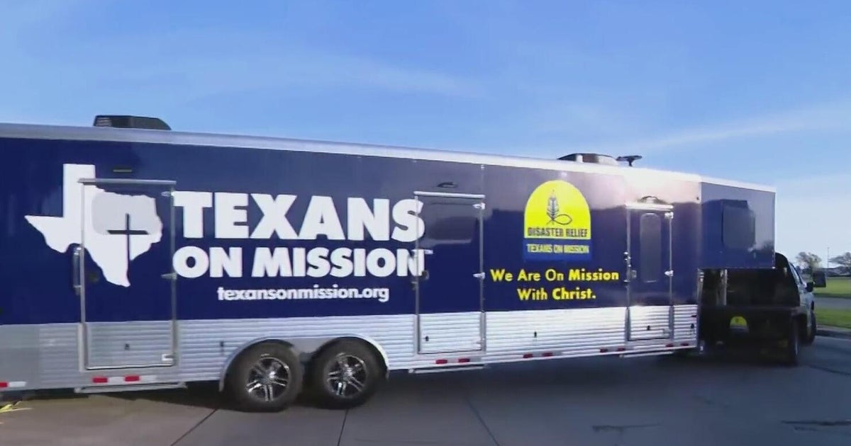 Texans on Mission deploys to Texas Hill Country wildfires - CBS Texas