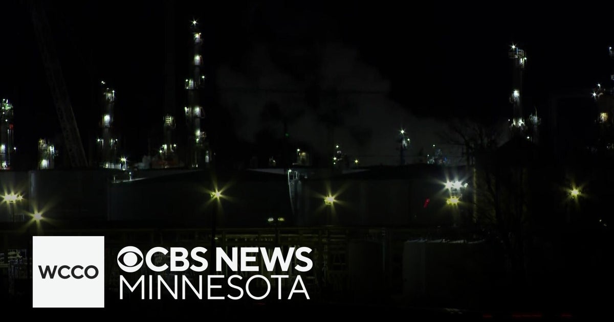Gas leak shuts down Minnesota highway overnight - CBS Minnesota