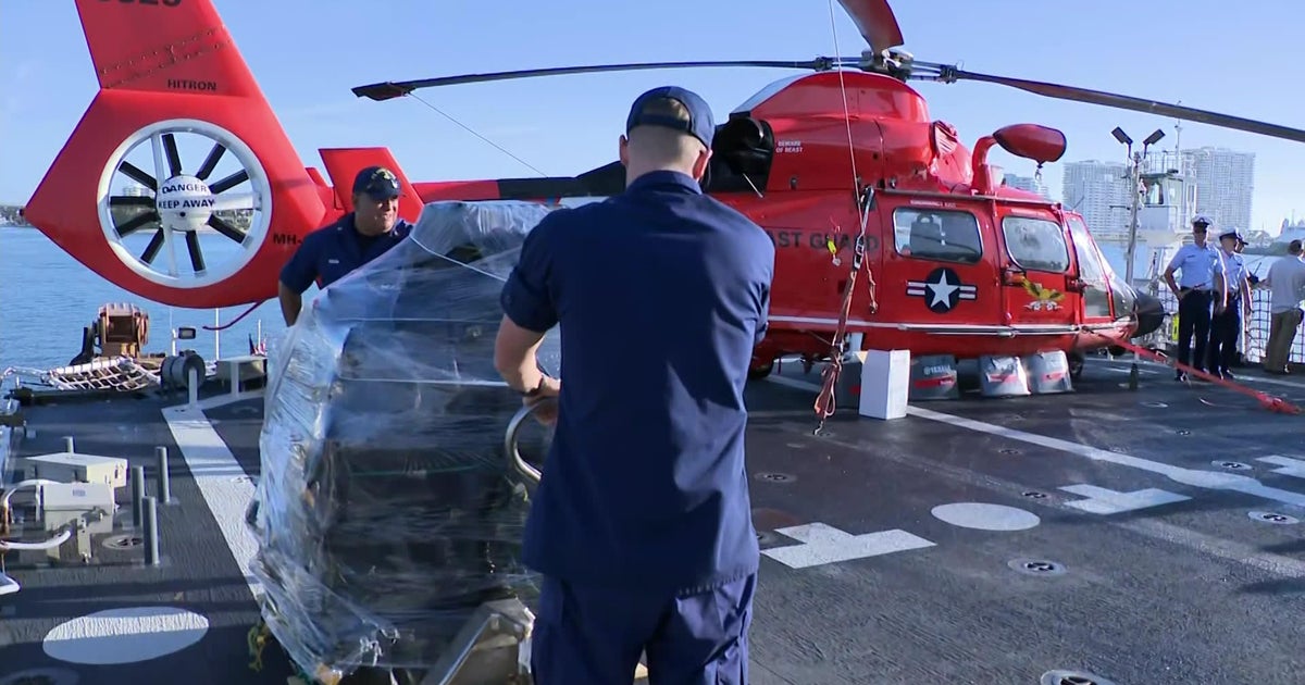 Coast Guard offloads nearly 46,000 pounds of illegal drugs valued over 0 million at Port Everglades Coast Guard offloads nearly 46,000 pounds of illegal drugs valued over 0 million at Port Everglades