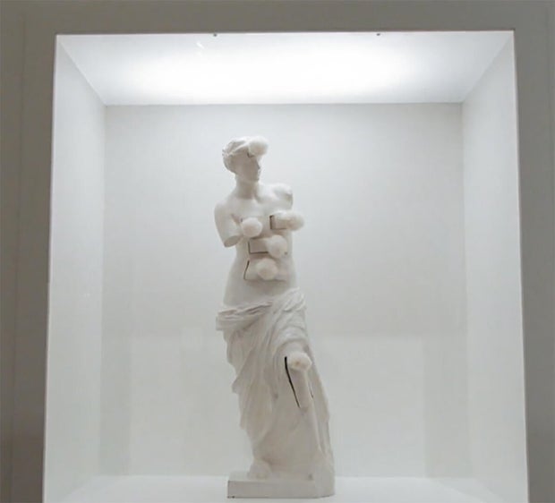 dali-venus-de-milo-with-drawerrs-and-compomss.jpg
