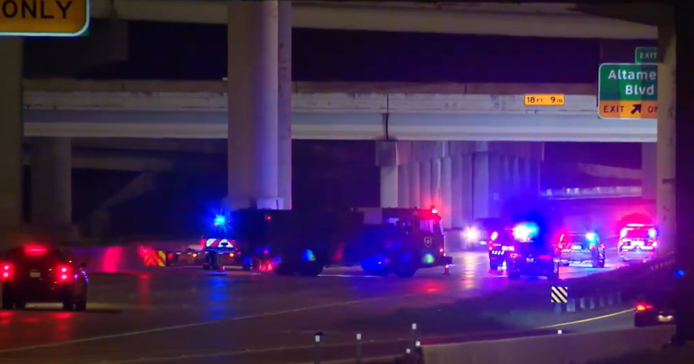 One dead, five injured in Fort Worth multi-vehicle crash