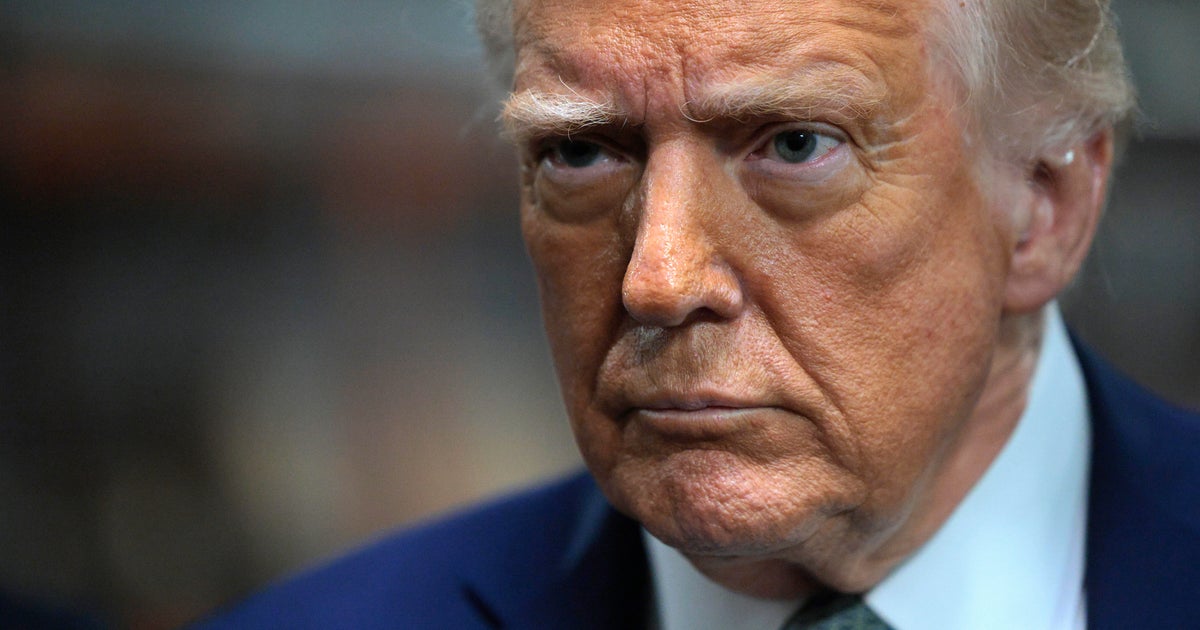 Trump announces 25% tariffs on foreign-made cars Trump announces 25% tariffs on foreign-made cars