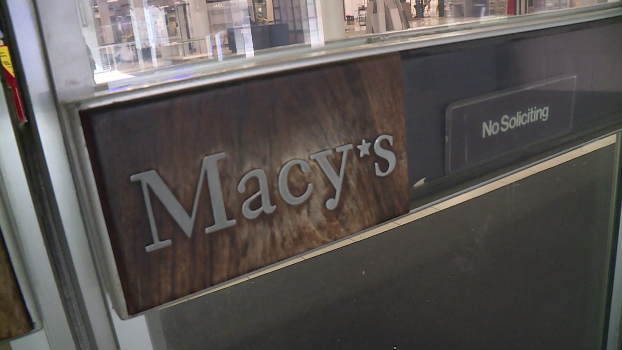 sho-macys-closed-vo-2.jpg 