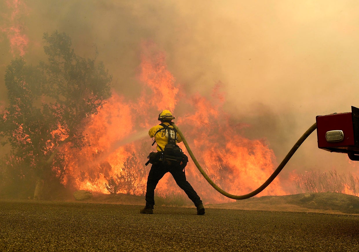 Firefighters Battle The Third Day Of The Fairview Fire In Hemet 
