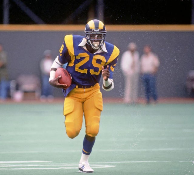 Running back Eric Dickerson 