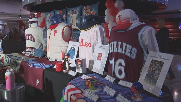 23pkg-arob-phillies-home-opener-sneak-peek-transfer-frame-1281.jpg