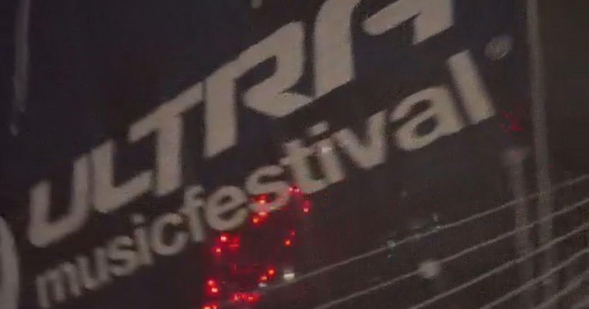 Ultra brings roof-shattering energy on Day 2 for music festival’s 25th anniversary: “What’s not to love, right?” Ultra brings roof-shattering energy on Day 2 for music festival’s 25th anniversary: “What’s not to love, right?”