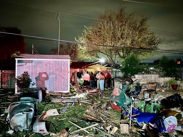 Car Crashes into North Highlands Backyard 