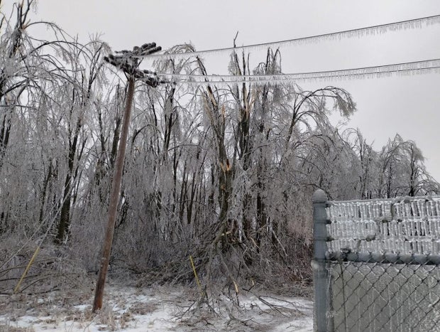 ice-storm-from-9and10.jpg 