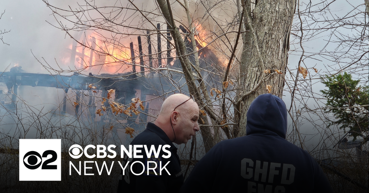 Deadly fire at cat sanctuary on Long Island - CBS New York
