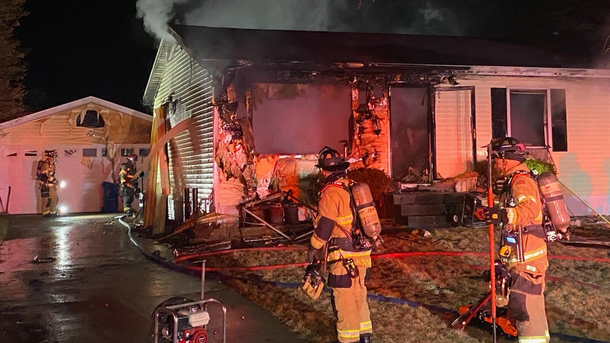 Woman dies on way to hospital after Rochester house fire - CBS Minnesota