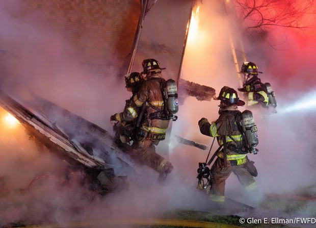 Fort Worth apartment fire 